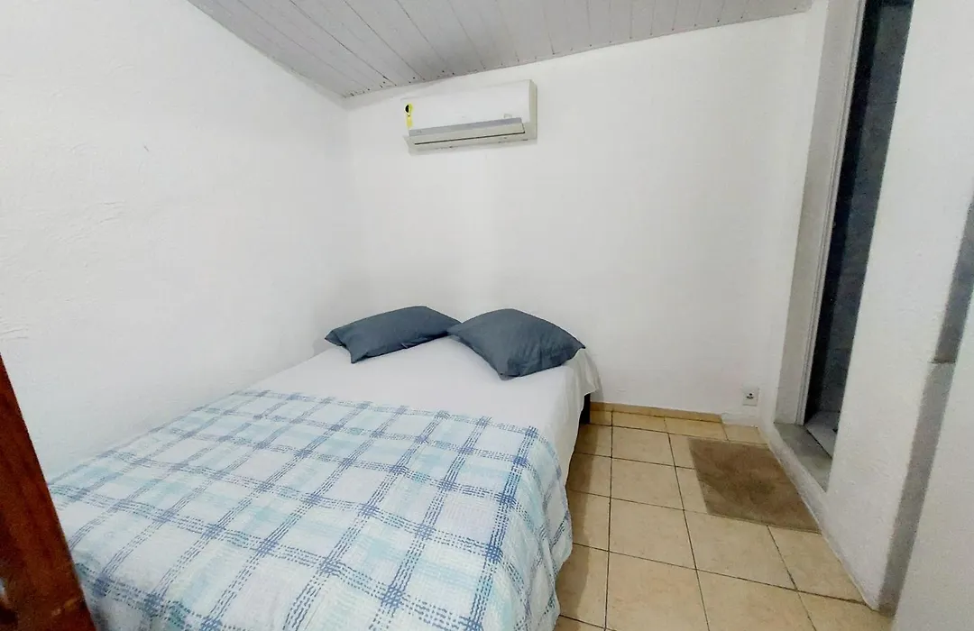 Suite Com Cozinha E Ar Perto Da Praia Das Dunas-1